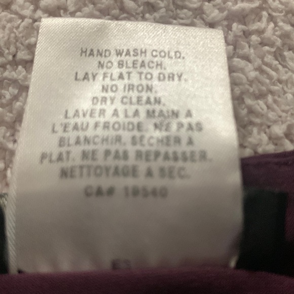 jMichaels burgundy sleeveless top. - Picture 6 of 6